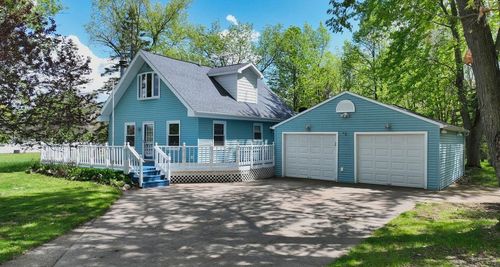 1117 Lincoln Dr, Weidman, MI, 48893-9360 | Card Image