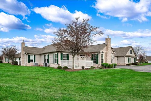 2074 Winchester Ct, Connoquenessing Twp, PA, 16053 | Card Image