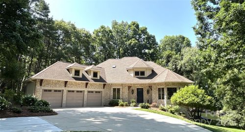 301 Agnew Rd, Mooresville, NC, 28117-6802 | Card Image