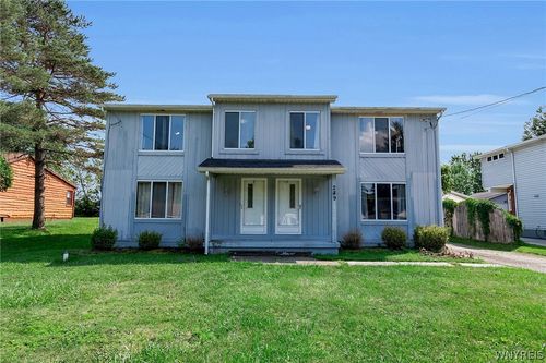 239 Seneca Creek Rd, West Seneca, NY, 14224-2347 | Card Image