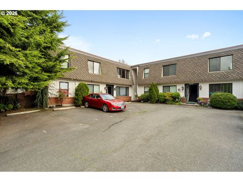 9-8065 N Ivanhoe St, Portland, OR, 97203-3856 | Card Image