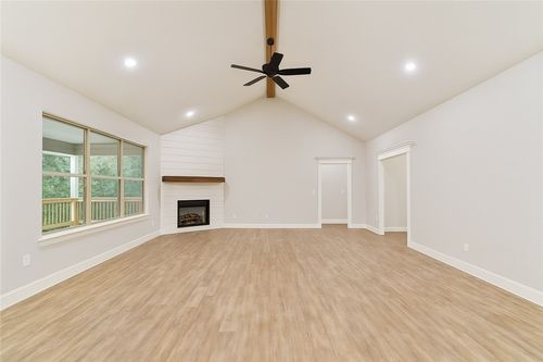 18 Zennor Cir, Bella Vista, AR, 72715-1539 | Card Image