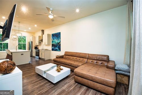 30-305 Dilbeck Cir Ne, Atlanta, GA, 30342-3388 | Card Image