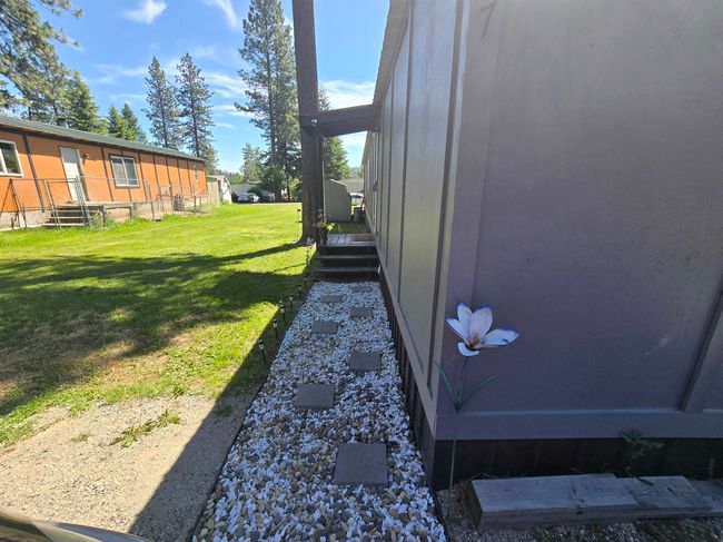 35312 N Newport Hwy, House other with 3 bedrooms, 2 bathrooms and null parking in Chattaroy WA | Image 48