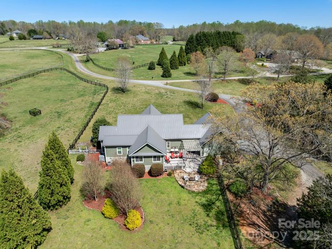 132 Green Mdws, House other with 3 bedrooms, 3 bathrooms and null parking in Columbus NC | Image 46