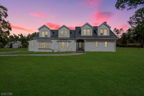 698 Foothill Rd, Bridgewater, NJ, 08807-1847 | Card Image