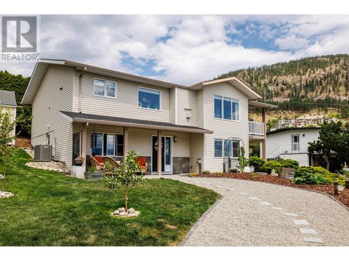 5278 Greata Rd, Peachland, BC, V0H1X2 | Card Image