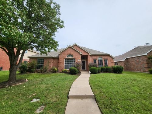 1321 Mustang Dr, Lewisville, TX, 75067-5552 | Card Image