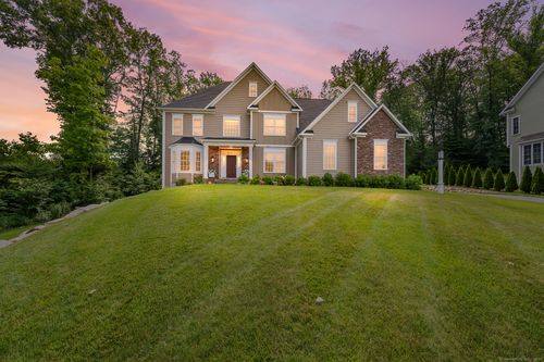 33 Bridgehampton Crossing, Farmington, CT, 06085 | Card Image