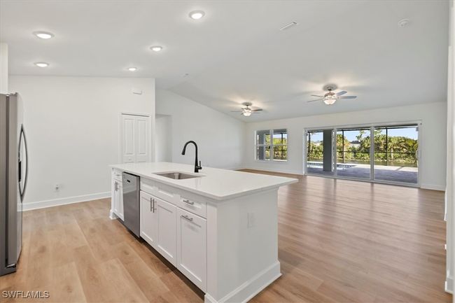 1258 Ne 40 Th St, House other with 4 bedrooms, 3 bathrooms and null parking in CAPE CORAL FL | Image 9