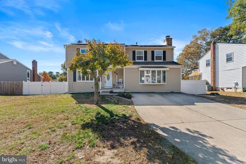 5 Doe Dr, BLACKWOOD, NJ, 08012-4407 | Card Image