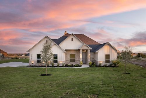 201 Oak Meadow Ln, Weatherford, TX, 76085-4001 | Card Image