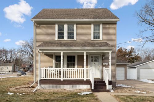 601 6th Ave Nw, Independence, IA, 50644-1544 | Card Image