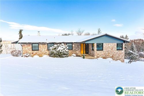 3429 Mountainview Cir, BETHLEHEM, PA, 18017-1807 | Card Image