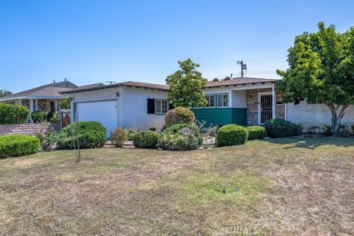 9956 Gaviota Ave, North Hills, CA, 91343-1624 | Card Image