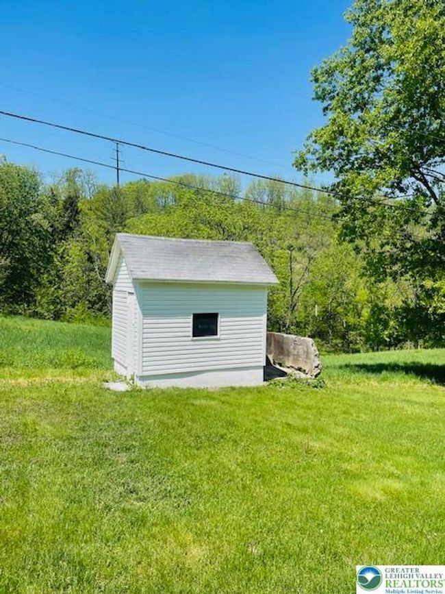 1911 Echo Rd, House other with 3 bedrooms, 2 bathrooms and null parking in Slatington PA | Image 41