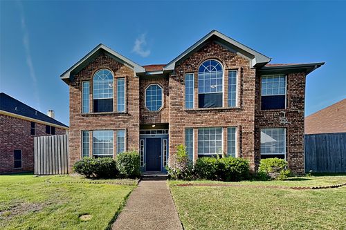 1305 Barclay Dr, Carrollton, TX, 75007-2868 | Card Image