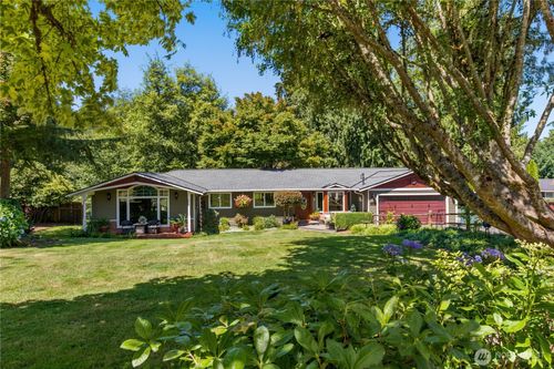 10929 180th St Se, Snohomish, WA, 98296-5018 | Card Image