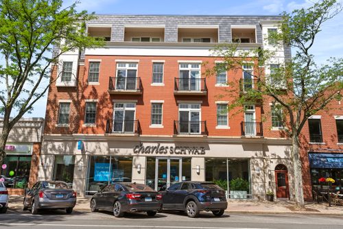 5-11 S Main St, West Hartford, CT, 06107-2407 | Card Image