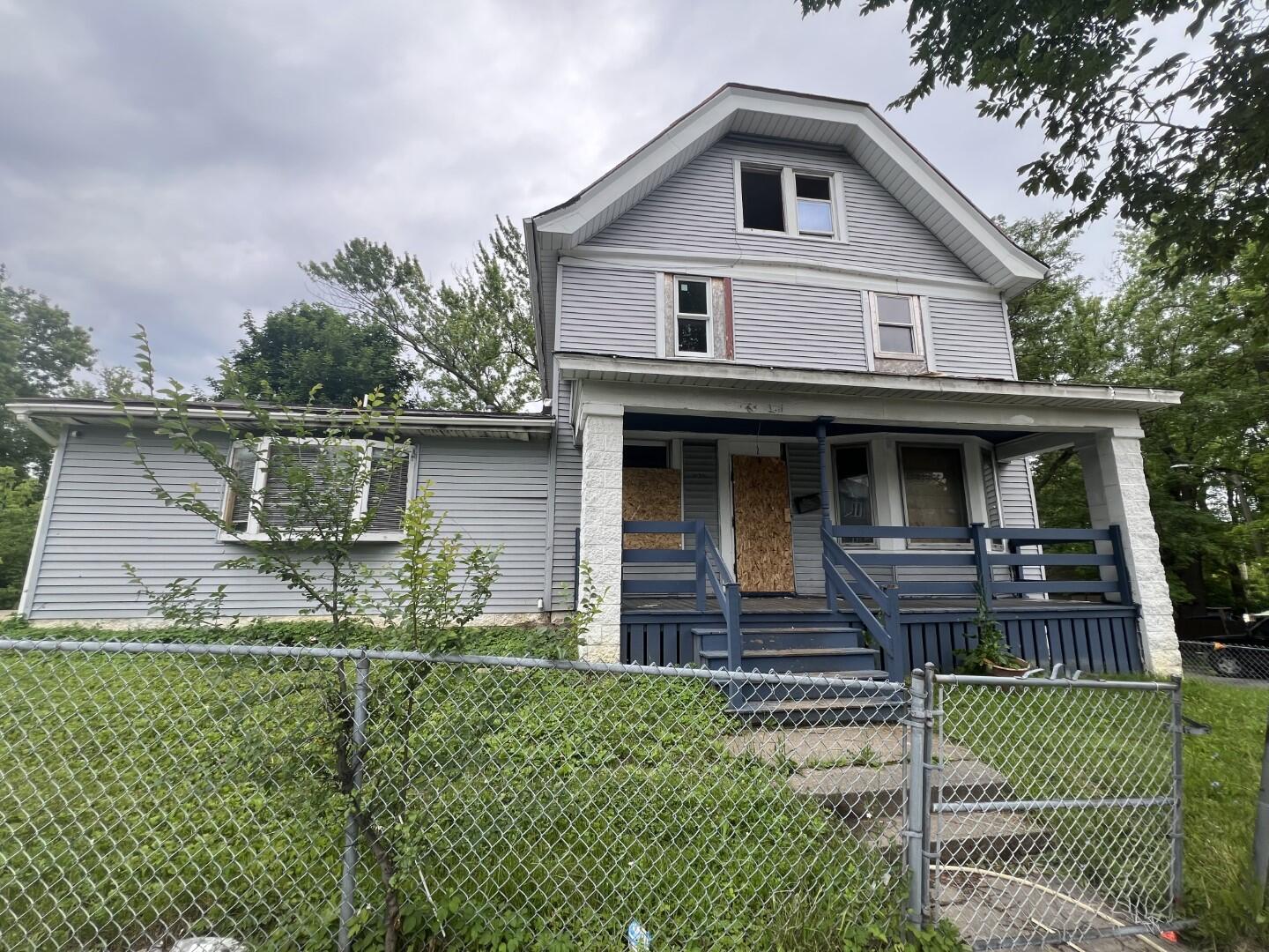 Keefe Ave, Milwaukee, WI 53206 #1