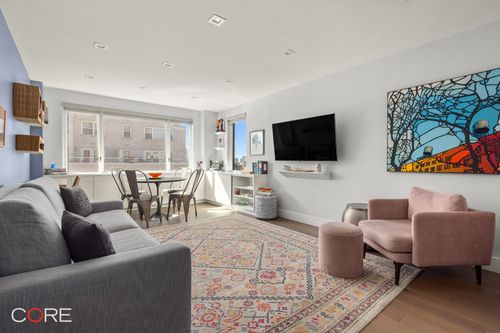15d-105 W 13th St, New York, NY, 10011-7845 | Card Image