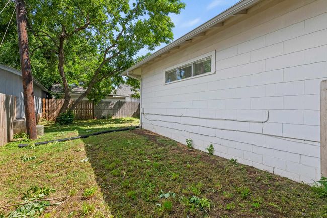 View of yard | Image 8