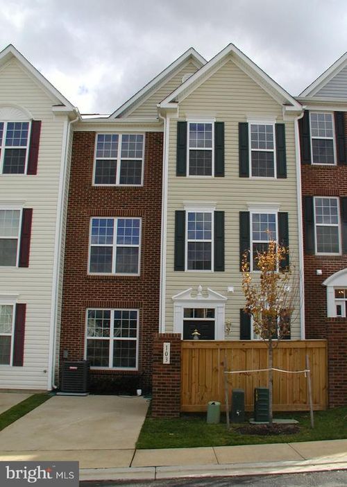 103 Whiskey Creek Cir, FREDERICK, MD, 21702-6214 | Card Image
