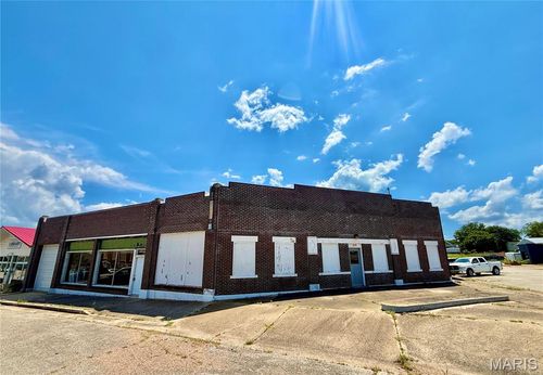 107 W Camden Ave, Richland, MO, 65556 | Card Image