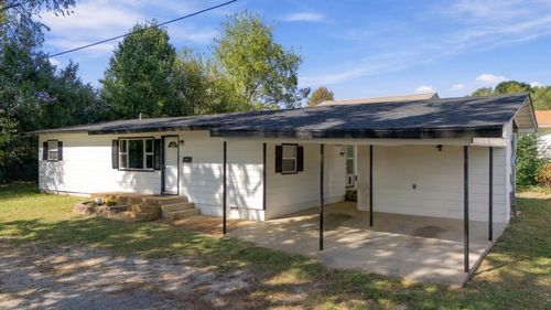 1021a N College St, West Plains, MO, 65775 | Card Image