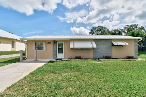 425 Easy St, SEBASTIAN, FL, 32958-4327 | Card Image
