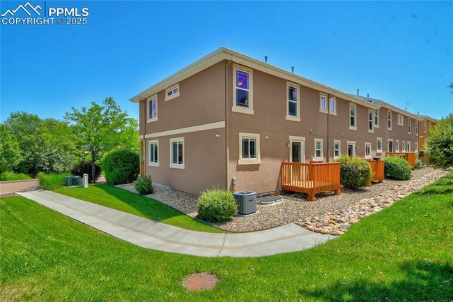 2601 Lynbarton Pt, Townhouse with 3 bedrooms, 3 bathrooms and 1 parking in Colorado Springs CO | Image 28