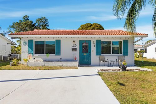 5723 Nw 87th Ave, Tamarac, FL, 33321-4437 | Card Image