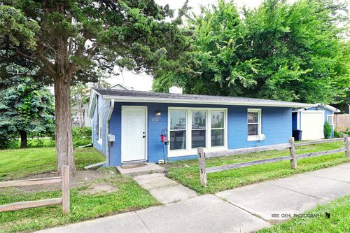 1000 Pine St, Waukegan, IL, 60085-2726 | Card Image