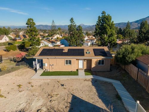 c-2671 Silver Oaks Way, Spring Valley, CA, 91977-3435 | Card Image