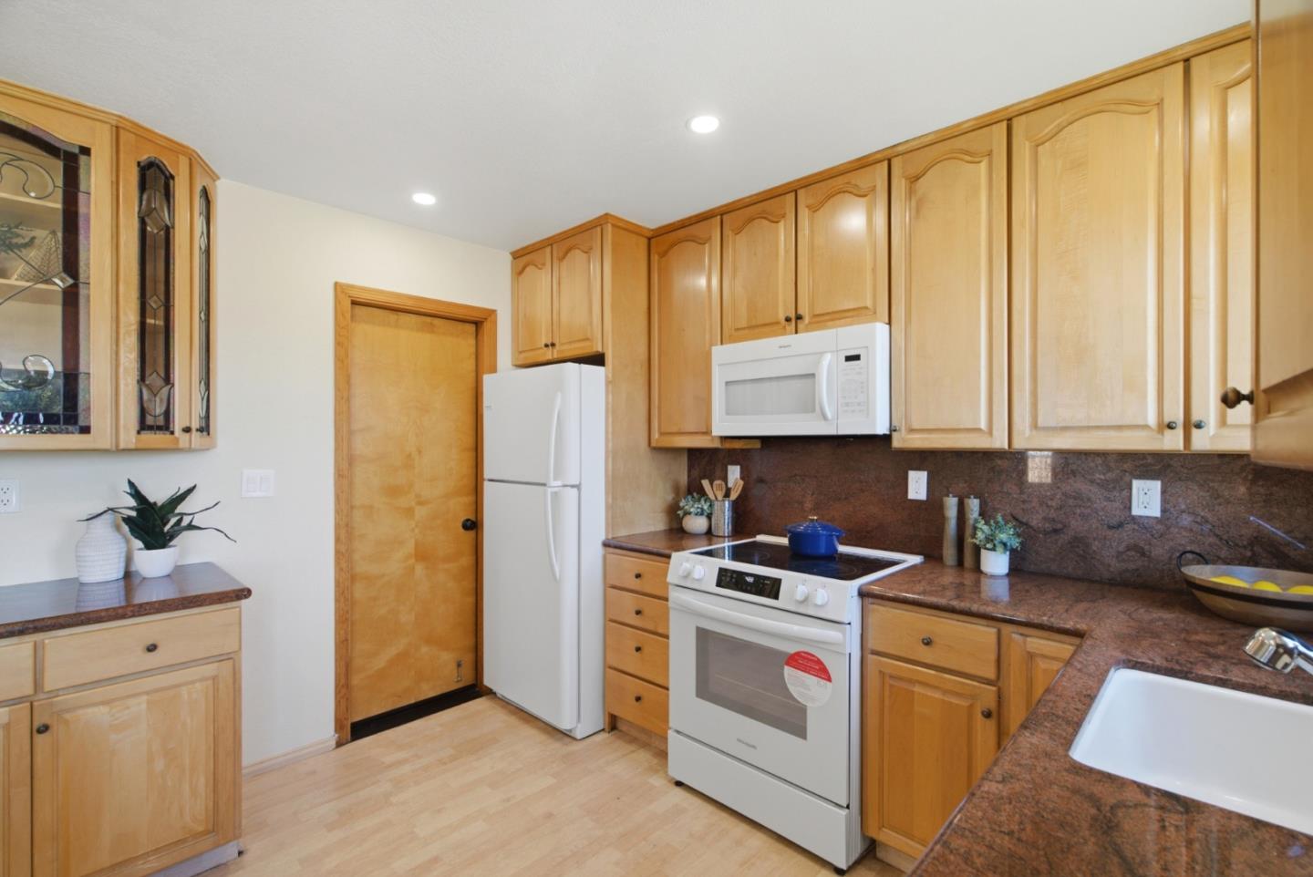 Residential in San Leandro 4