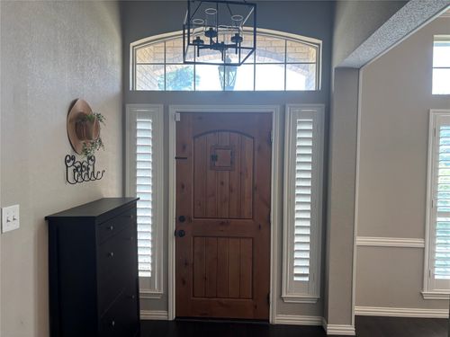 1501 Mission Ridge Trl, Carrollton, TX, 75007-5025 | Card Image