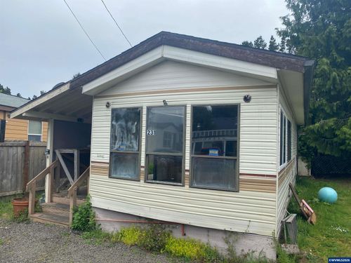 231 Se Neptune Av, Lincoln City, OR, 97367 | Card Image