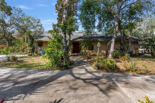 2918 Hardy Ave, NEW SMYRNA BEACH, FL, 32168-5653 | Card Image