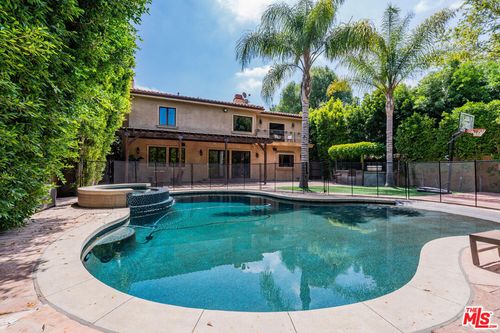 5027 Odessa Ave, Encino, CA, 91436-1220 | Card Image