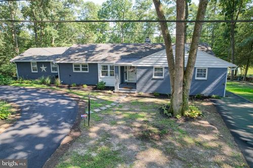 24185 Beaver Dam Dr, Seaford, DE, 19973-7734 | Card Image