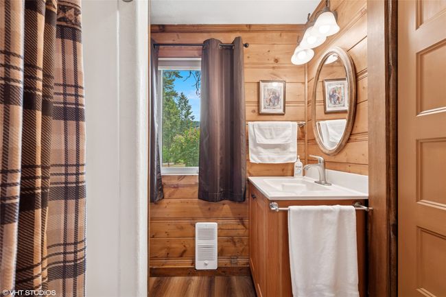 34045 Redgate Dr, House other with 2 bedrooms, 2 bathrooms and null parking in Bigfork MT | Image 11