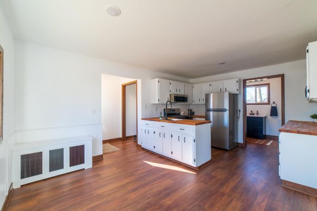 101 Commercial Ave N, House other with 3 bedrooms, 2 bathrooms and null parking in Sandstone MN | Image 5