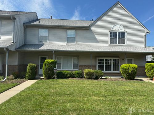 16 Sassafras Ct, North Brunswick, NJ, 08902-1091 | Card Image