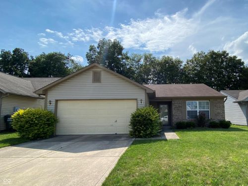 450 Ashby Dr, Greenfield, IN, 46140-1893 | Card Image