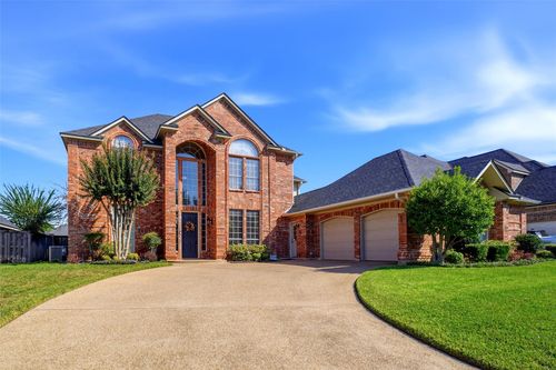 6313 Skylark Cir, North Richland Hills, TX, 76180-7850 | Card Image