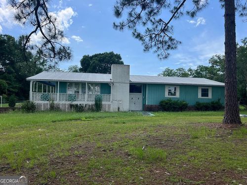 331-22121 Us Highway N, Laurel Hill, FL, 32567 | Card Image