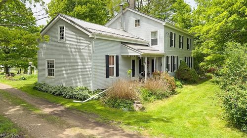 3959 State Route 305, Southington, OH, 44470-9723 | Card Image