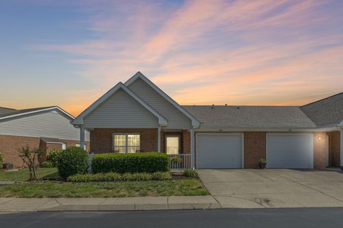 18 Holland Park Ln, Franklin, TN, 37069-4328 | Card Image