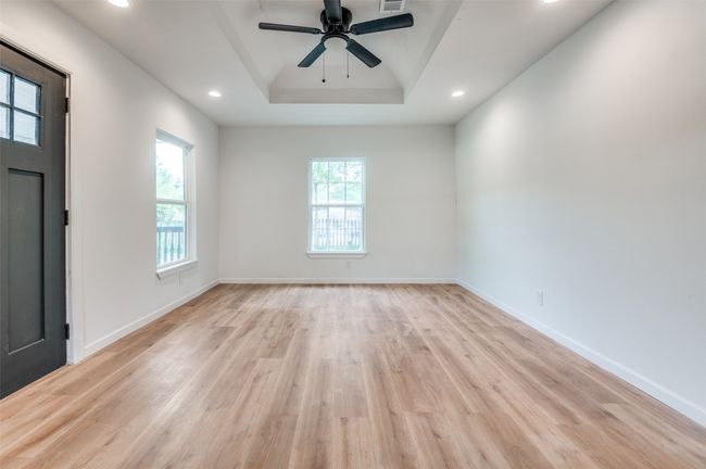 604 N East St, House other with 3 bedrooms, 2 bathrooms and null parking in Arlington TX | Image 5