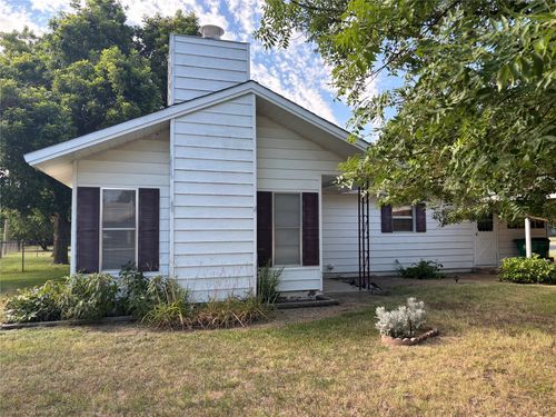 602 W Howard St, Olney, TX, 76374 | Card Image